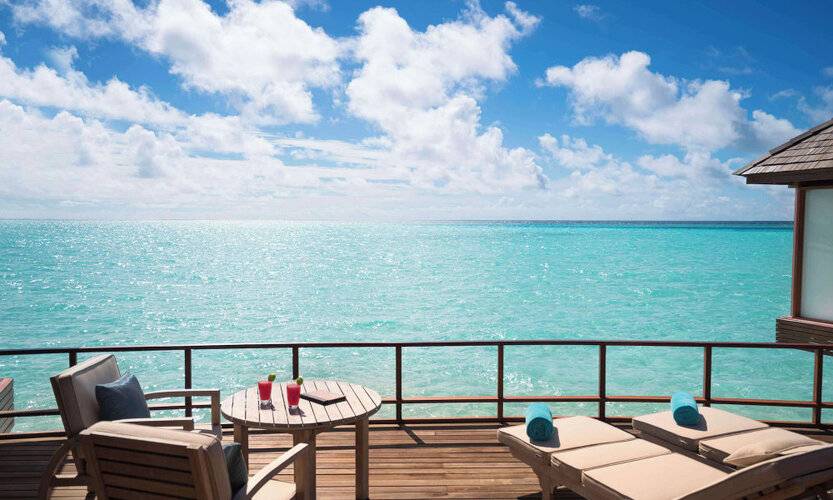 Anantara Dhigu Resort & Spa