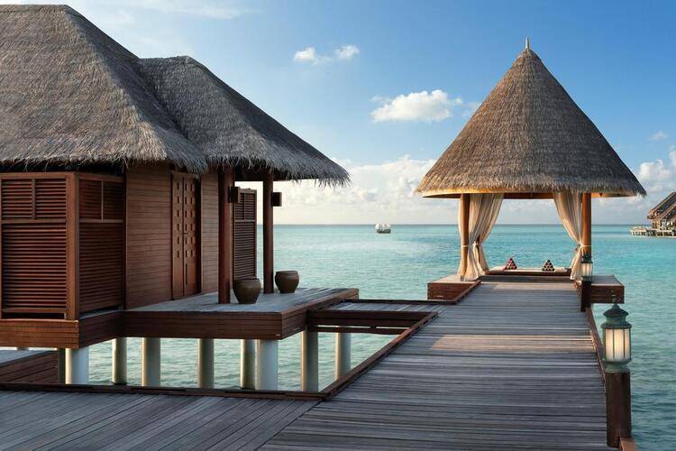 Anantara Dhigu Resort & Spa