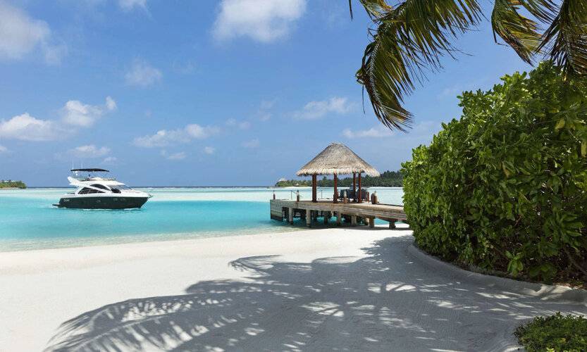 Anantara Dhigu Resort & Spa