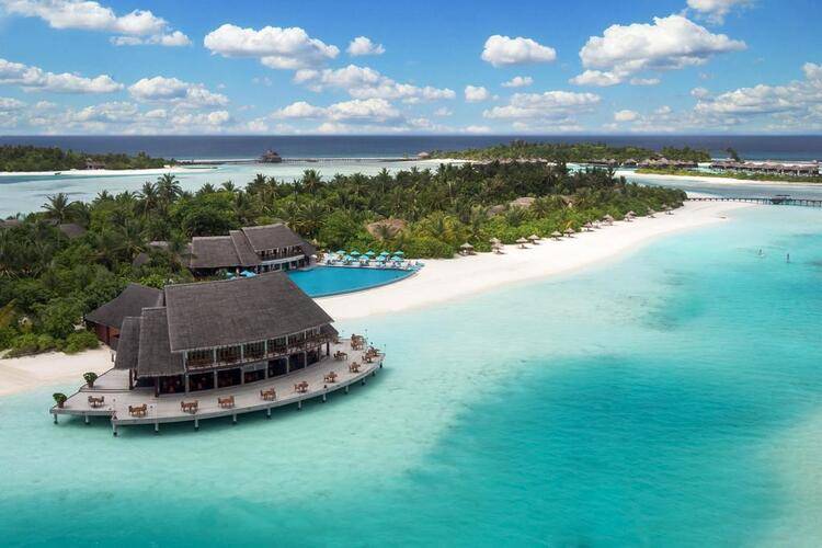 Anantara Dhigu Resort & Spa