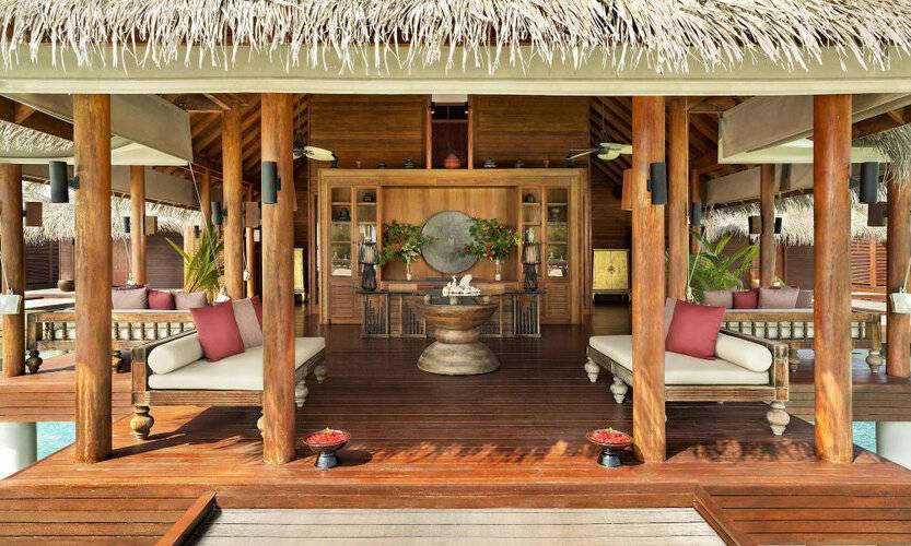 Anantara Dhigu Resort & Spa