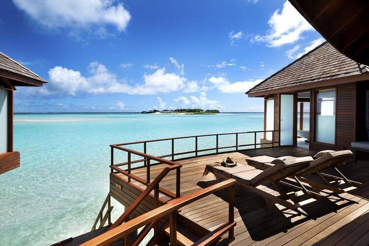 Anantara Dhigu Resort & Spa