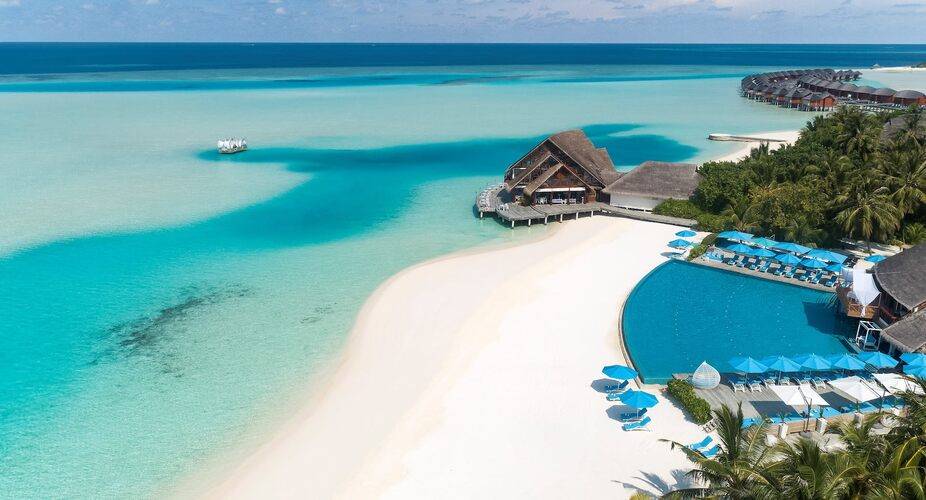 Anantara Dhigu Resort & Spa
