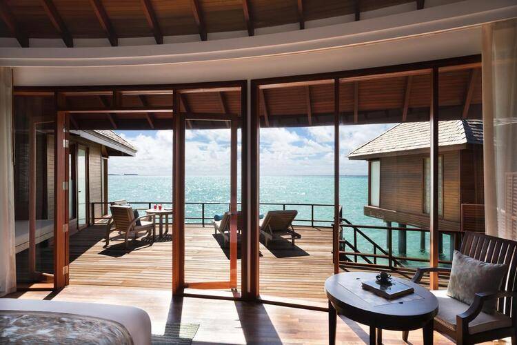 Anantara Dhigu Resort & Spa