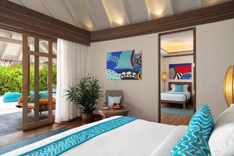 Anantara Dhigu Resort & Spa