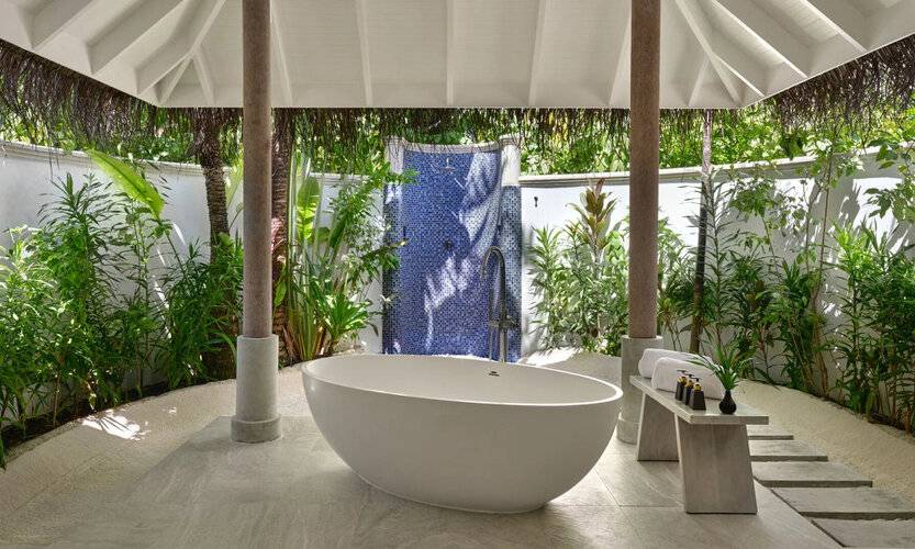 Anantara Dhigu Resort & Spa