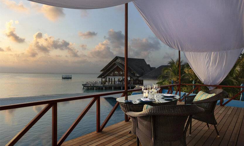Anantara Dhigu Resort & Spa