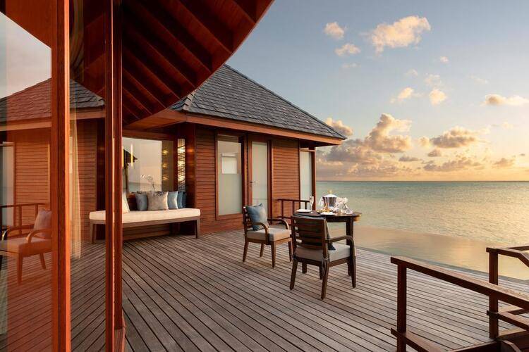 Anantara Dhigu Resort & Spa