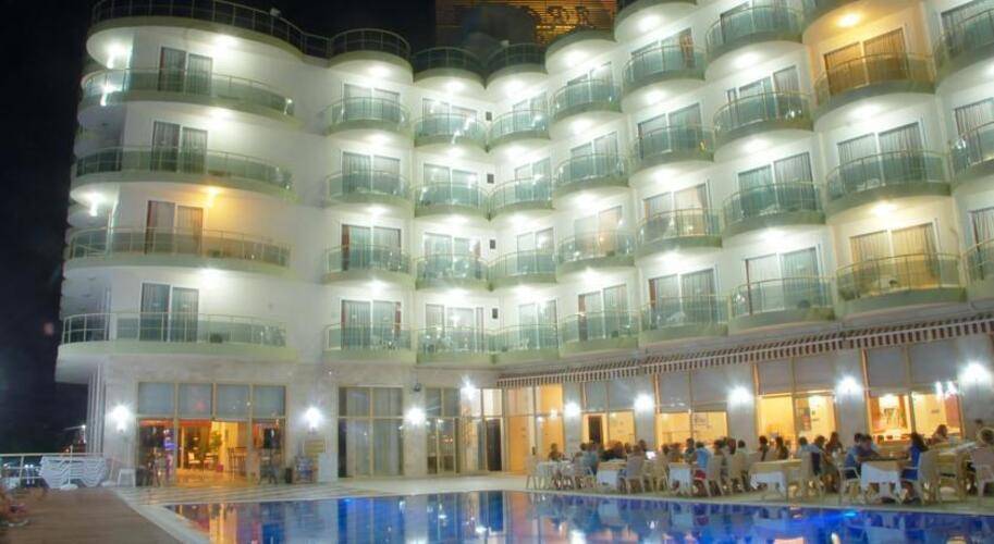 Arora Hotel