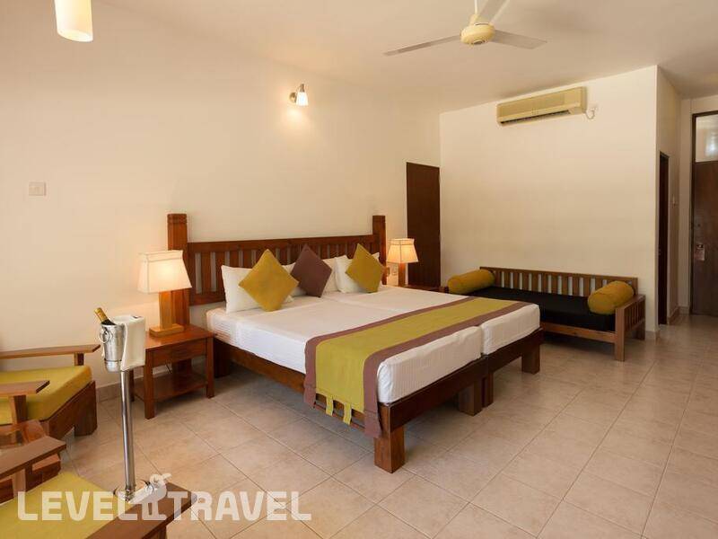 Фотография Nilaveli Beach Hotel