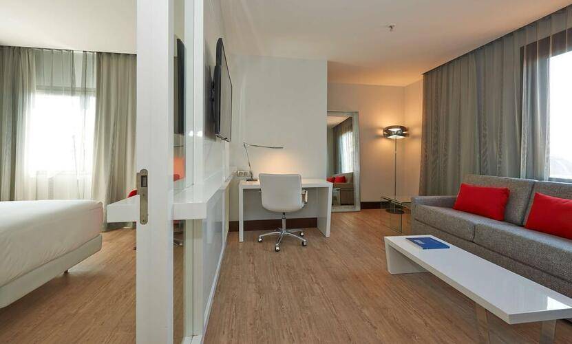 NH Collection Barcelona Gran Hotel Calderon — фото 24