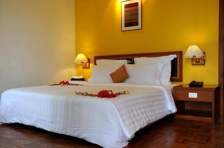 Phi Phi Holiday Resort (Ex.Holiday Inn Resort Phi Phi Island)
