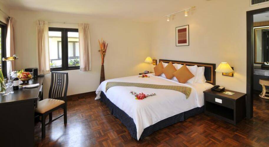Phi Phi Holiday Resort (Ex.Holiday Inn Resort Phi Phi Island)