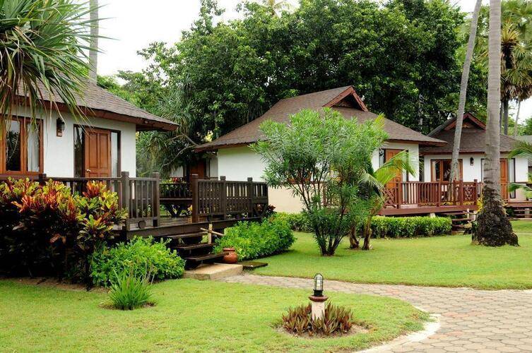 Phi Phi Holiday Resort (Ex.Holiday Inn Resort Phi Phi Island)