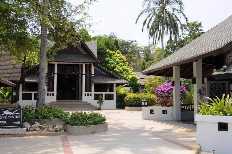 Phi Phi Holiday Resort (Ex.Holiday Inn Resort Phi Phi Island)