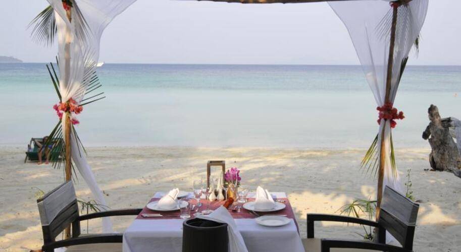 Phi Phi Holiday Resort (Ex.Holiday Inn Resort Phi Phi Island)