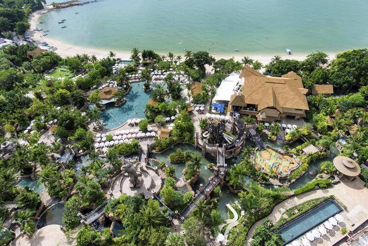 Centara Grand Mirage Beach