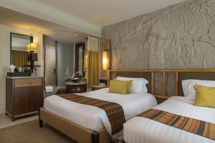 Centara Grand Mirage Beach