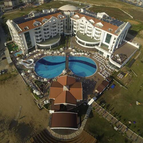 Roma Beach Resort & Spa