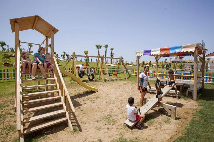 Roma Beach Resort & Spa