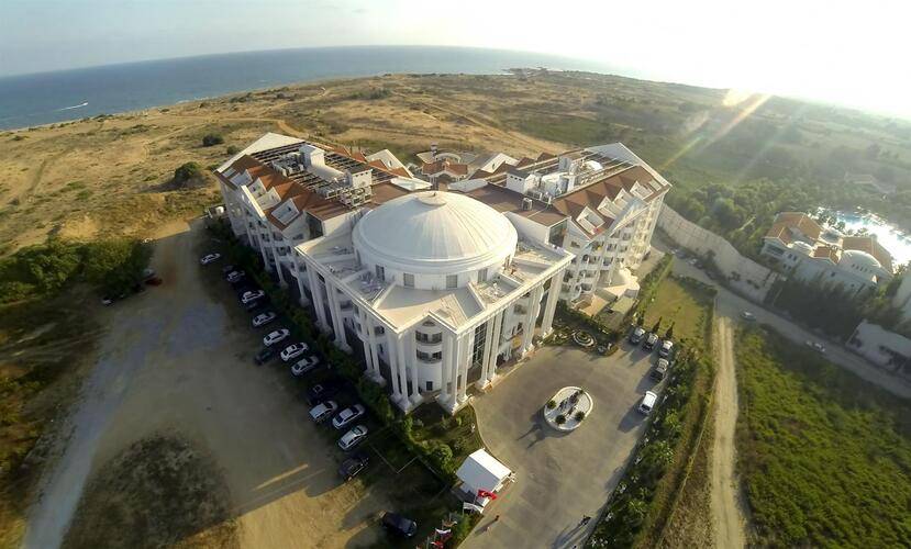 Roma Beach Resort & Spa