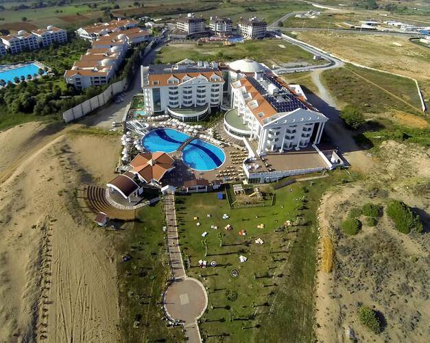 Roma Beach Resort & Spa
