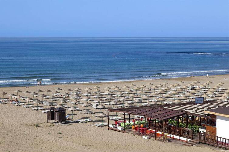 Roma Beach Resort & Spa