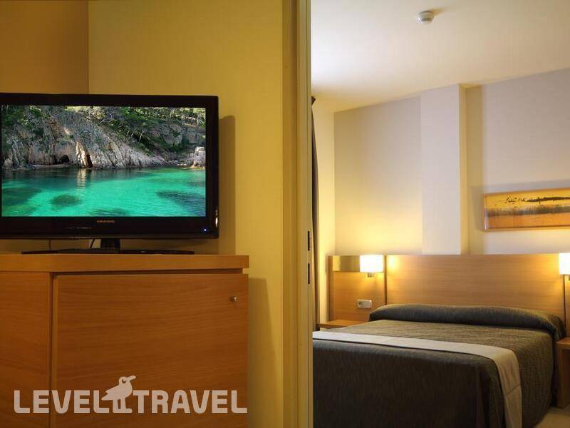 Фотография Aqua Hotel Nostre Mar Apartments