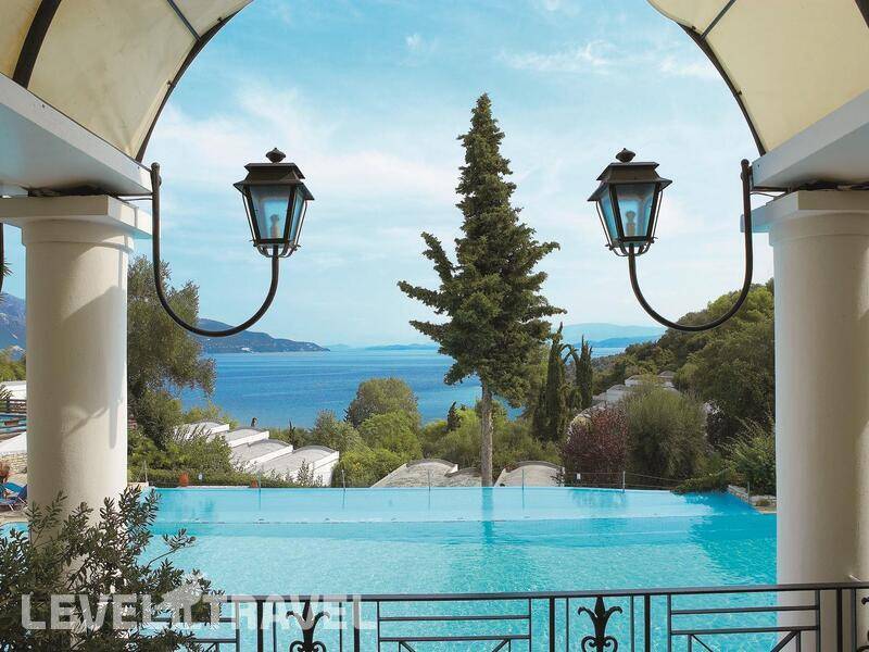 Фотография Grecotel Lux. Me Daphnila Bay Dassia Luxury Resort (Ex.Grecotel Daphnila Bay Thalasso)