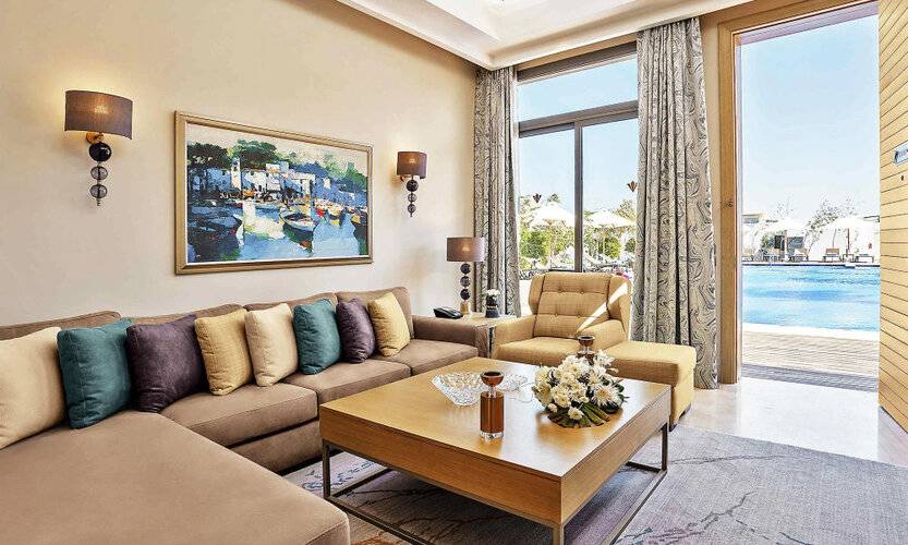 Rixos Premium Magawish Suites & Villas