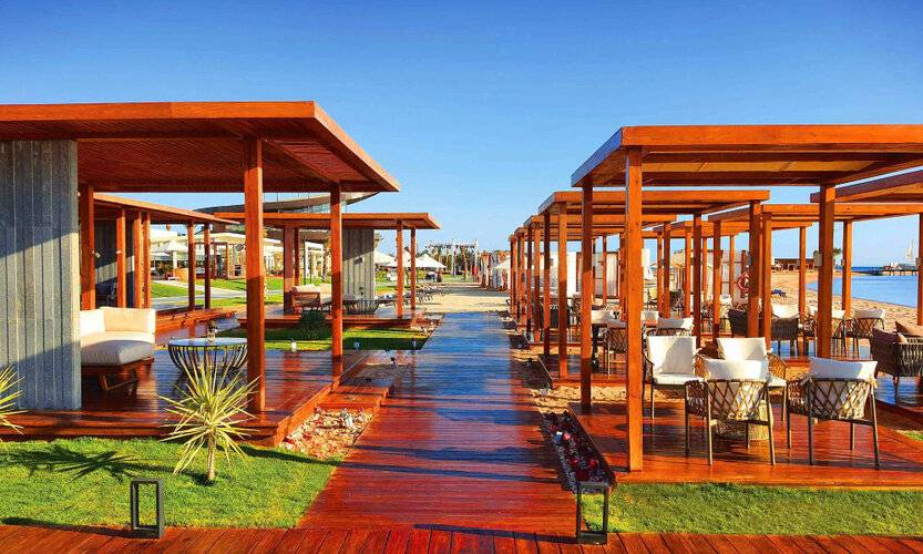 Rixos Premium Magawish Suites & Villas