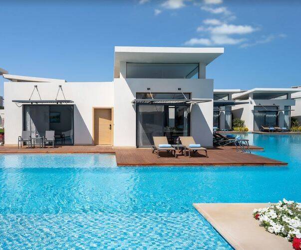 Rixos Premium Magawish Suites & Villas