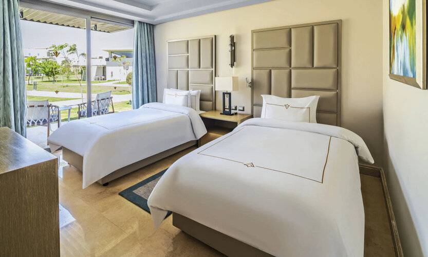 Rixos Premium Magawish Suites & Villas