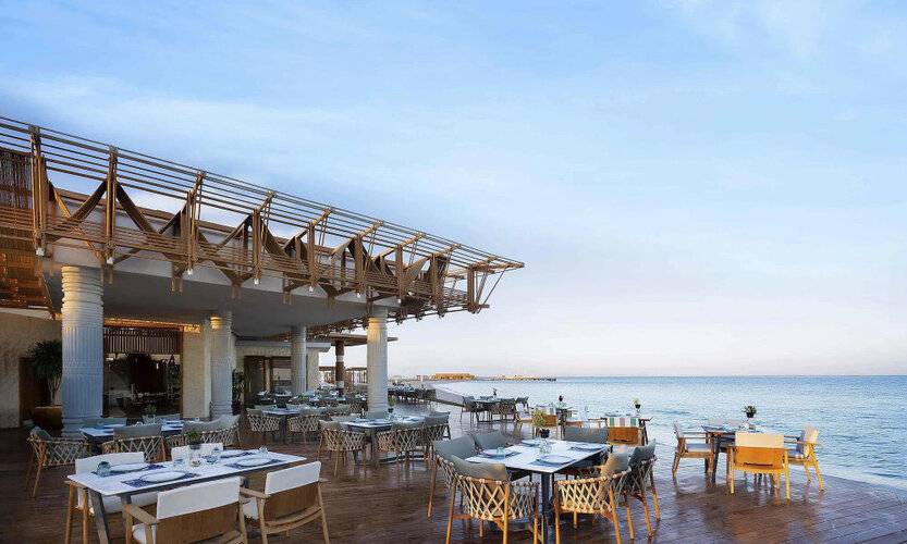 Rixos Premium Magawish Suites & Villas