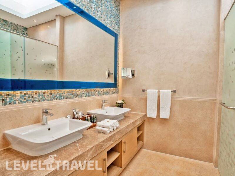Фотография Rixos Premium Magawish Suites & Villas