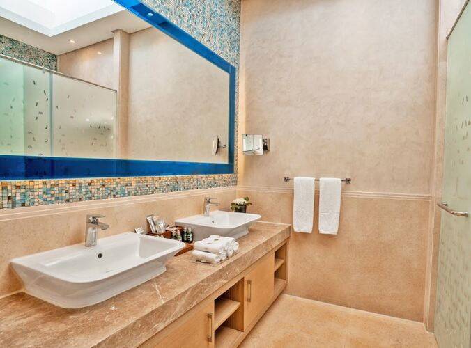 Rixos Premium Magawish Suites & Villas