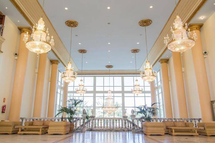 Palas Pineda Hotel