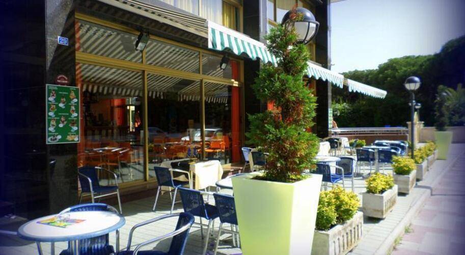 Blaumar Blanes Hotel
