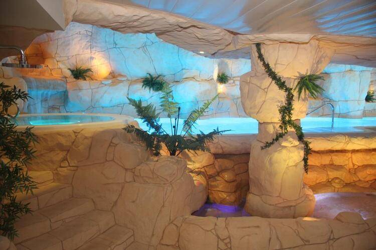 Beverly Park & Spa