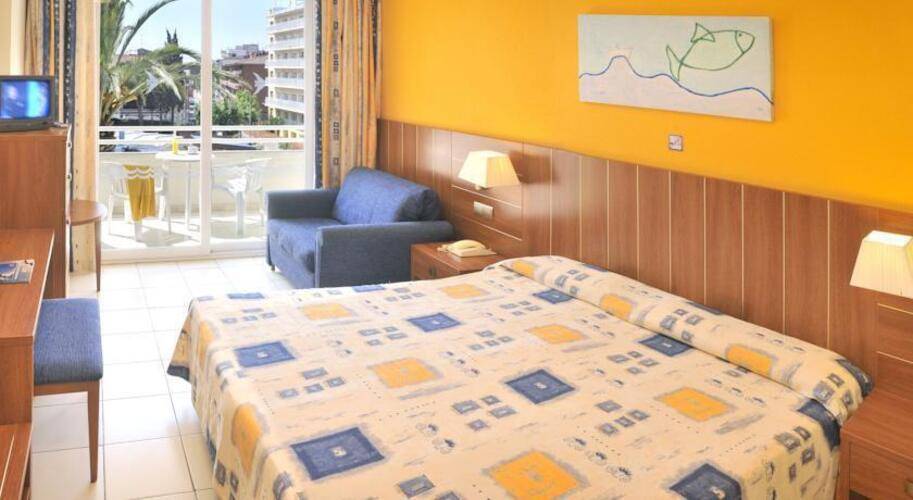 GHT Aquarium Hotel