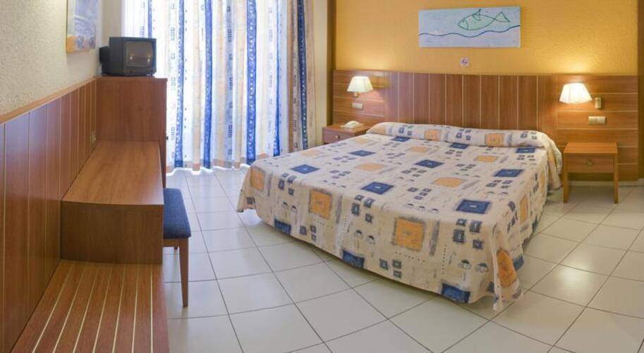 GHT Aquarium Hotel