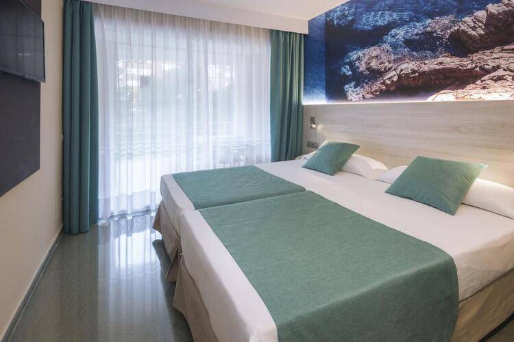 GHT Oasis Park Hotel