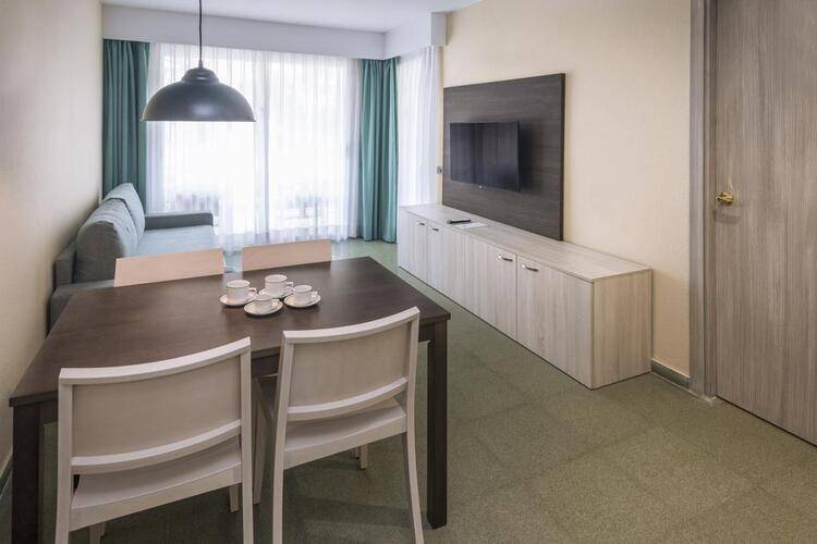 GHT Oasis Park Hotel