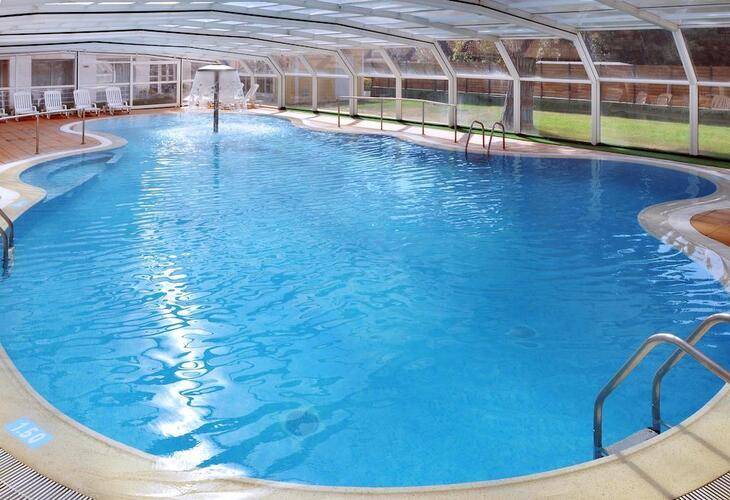 GHT Oasis Park Hotel