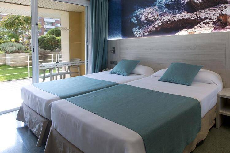 GHT Oasis Park Hotel