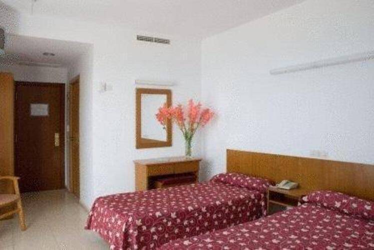 Surf Mar Hotel