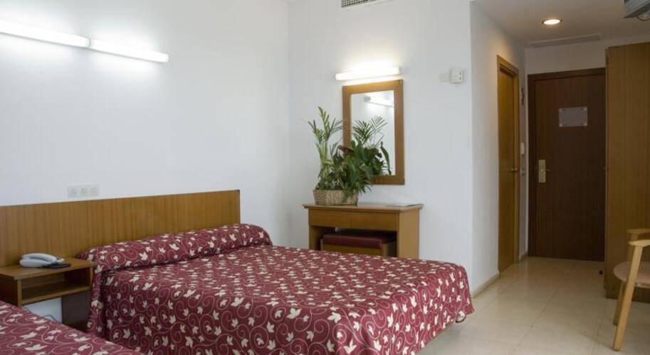 Surf Mar Hotel
