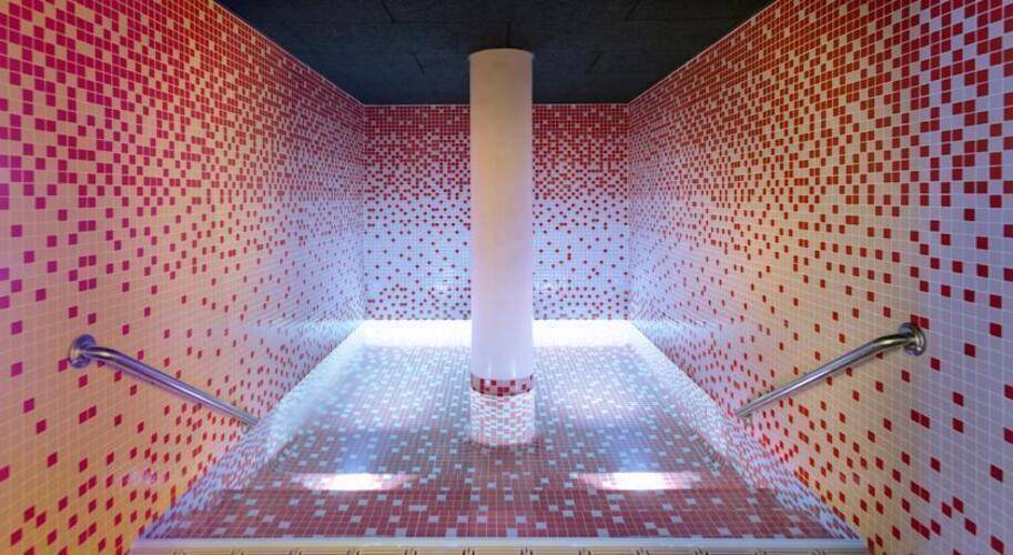 Aqua Hotel Aquamarina