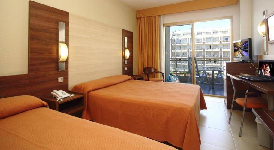 Aqua Hotel Aquamarina
