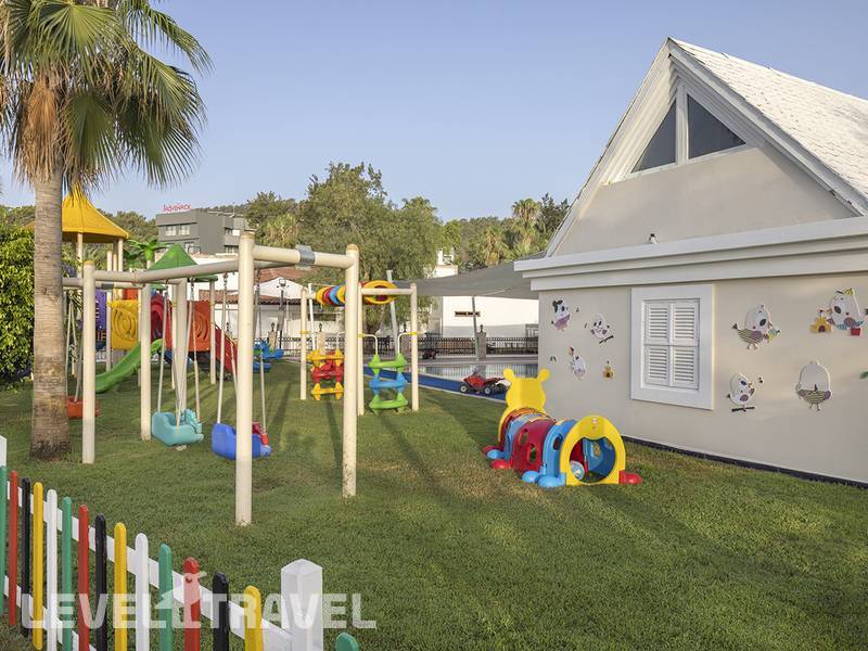Фотография Movenpick Resort Antalya Tekirova (Ex Royal Diwa Tekirova) Фотография Movenpick Resort Antalya Tekirova (Ex Royal Diwa Tekirova)